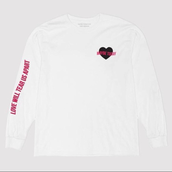 supreme heart tee